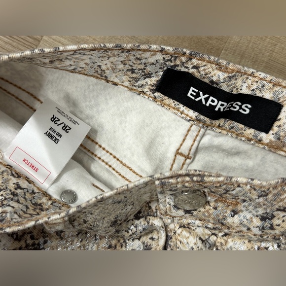Express Neutral Sparkle Patterned Jeans women’s size 2 - Picture 3 of 4